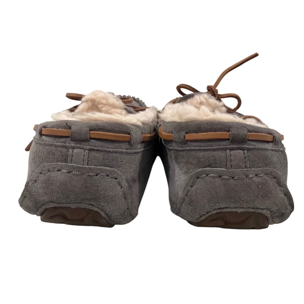 UGG Dakota Charcoal Gray Suede Sheepskin Moccasin Slippers Womens Size 8.5 - Picture 6 of 9